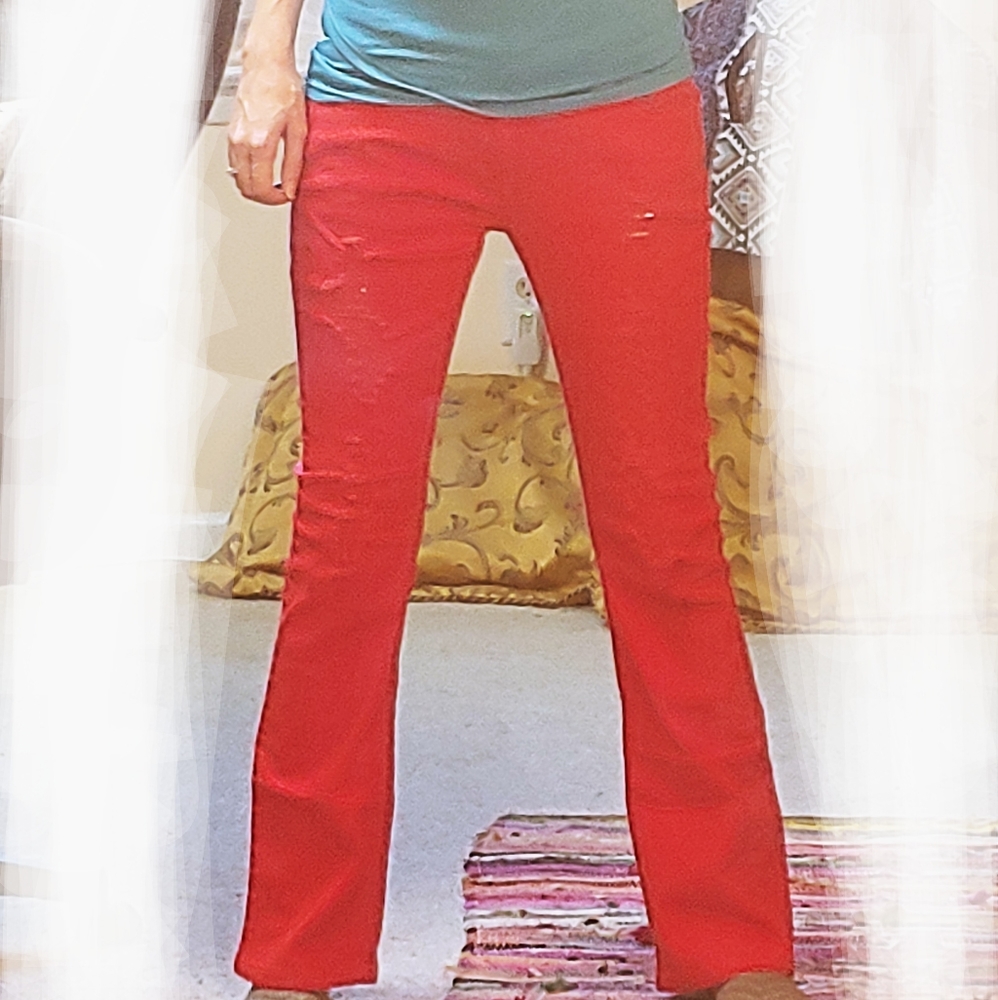 Red Distressed Style Jeans - Picture 5 of 12